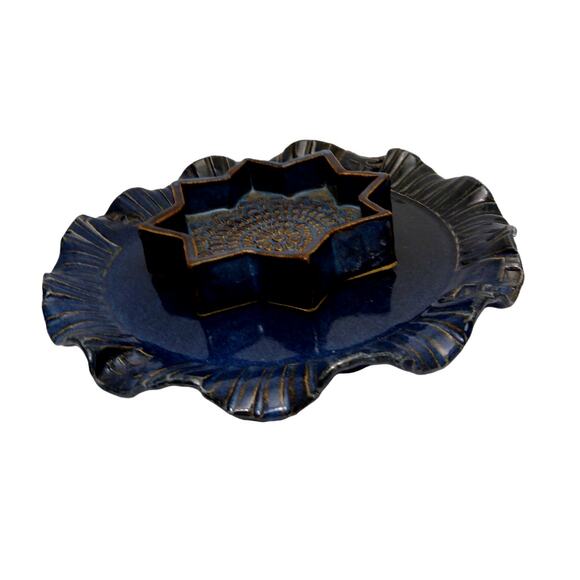 Studio Art Pottery Chip And Dip Tray Set Artist Stamped - Picture 7 of 7